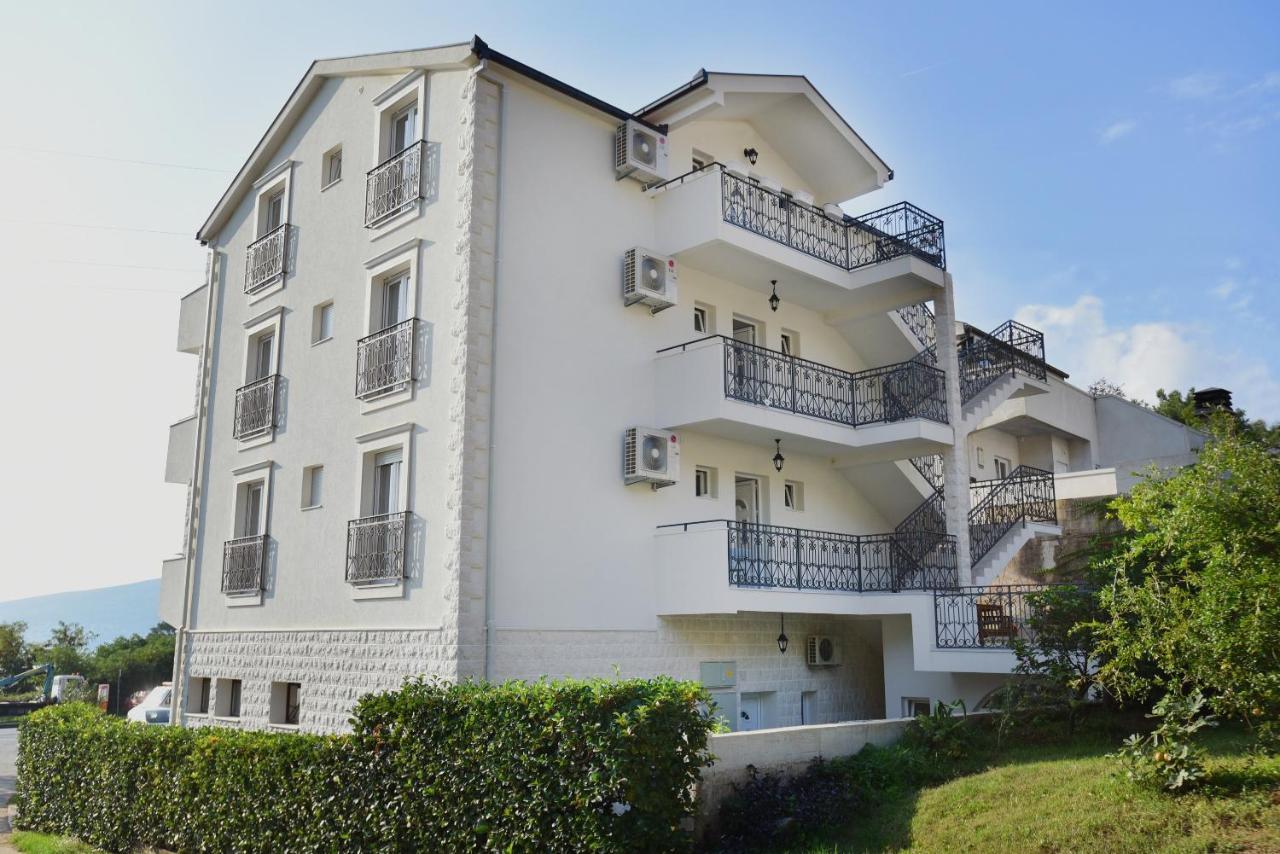 Villa Julia Baošići Exterior foto